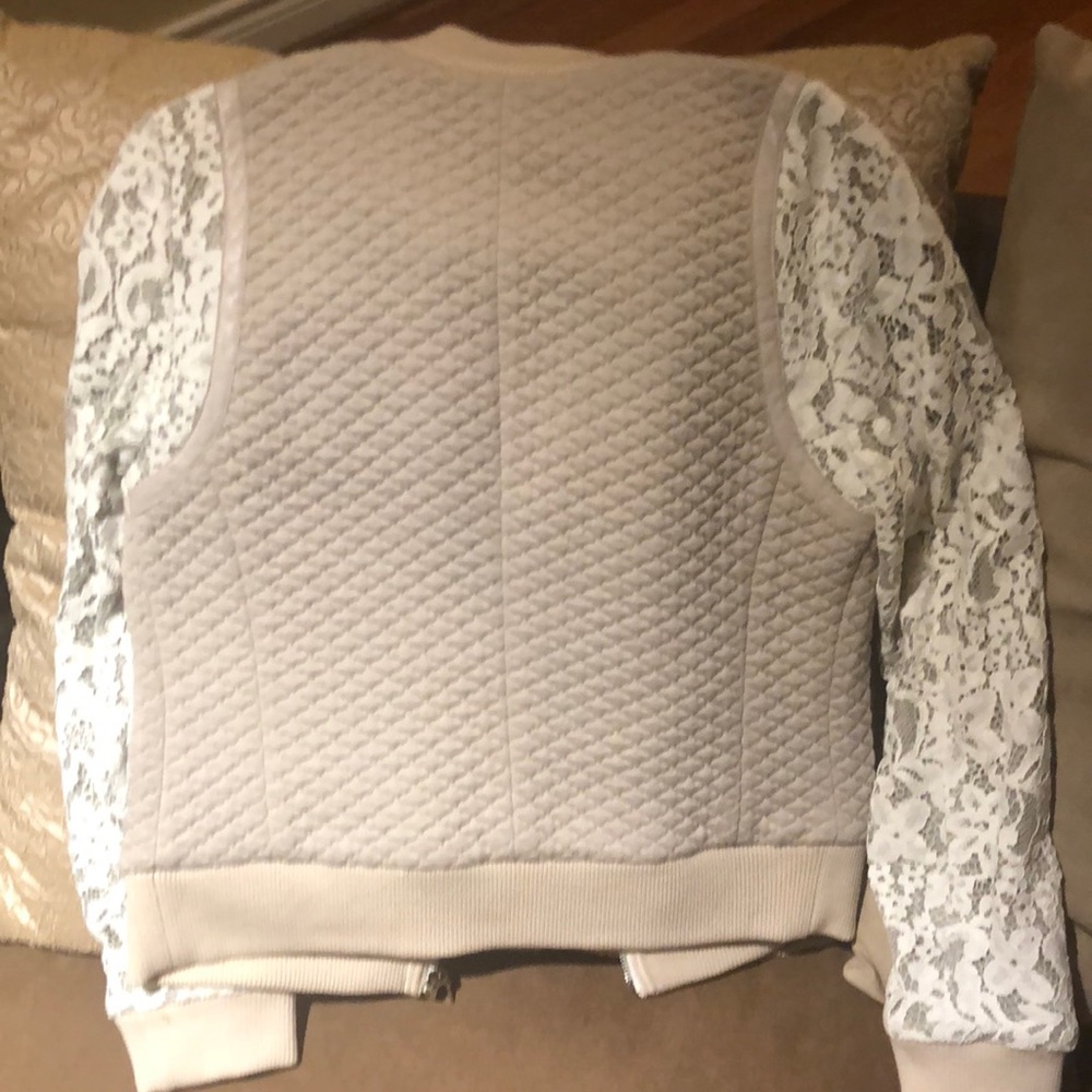 Jacket - Picture 4 of 4